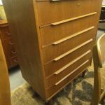 678 7350 CHEST OF DRAWERS